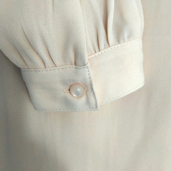 XS Loft Chiffon Blouse - Picture 4 of 5